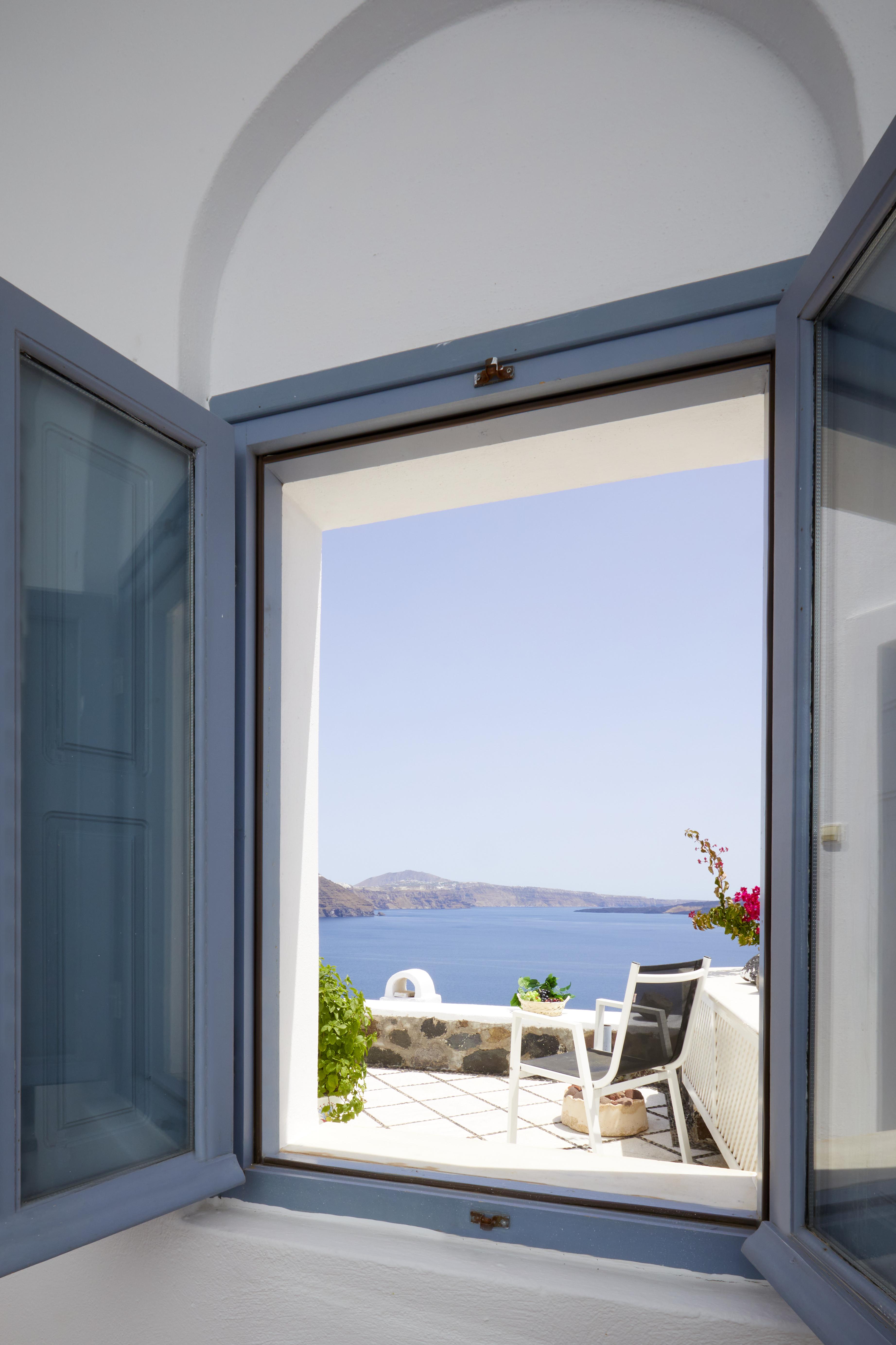 Allure Breeze Suites Иа Екстериор снимка